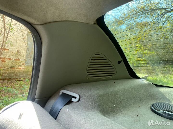 Накладки стоек кузова Renault Symbol 1