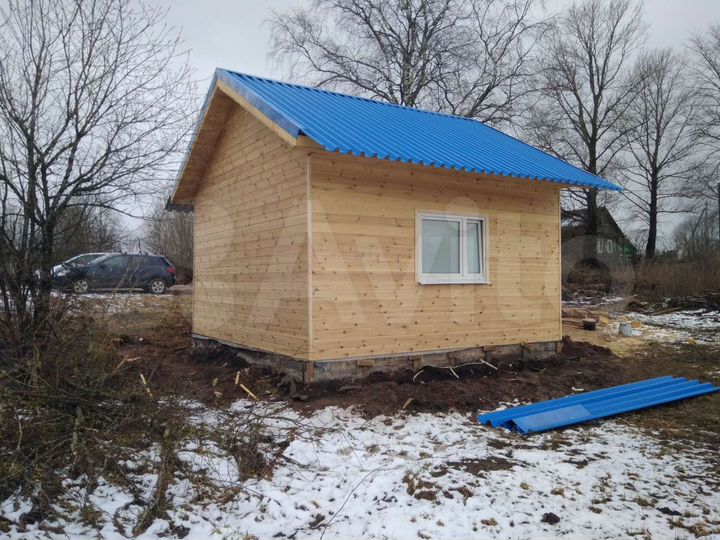 Дом 24 м² на участке 25 сот.