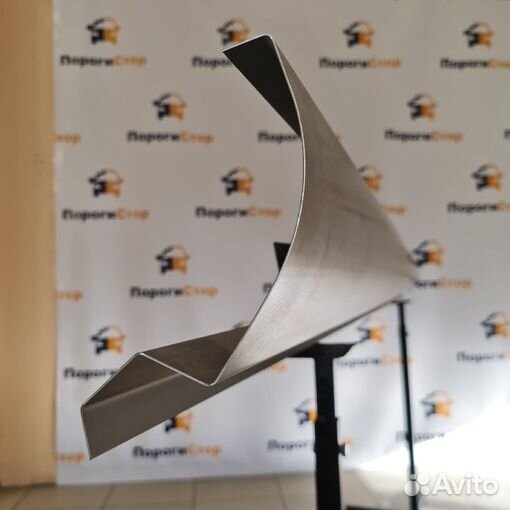 Ремонтный порог левый Chevrolet Niva кузовной