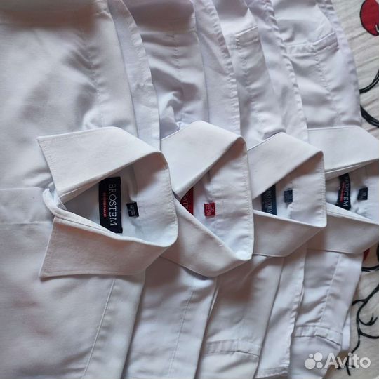 Рубашки белые школьные 122-128-134 цена за 4 шт
