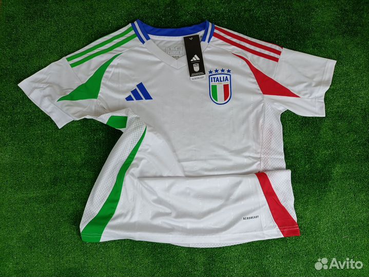 Форма Italia Euro 2024