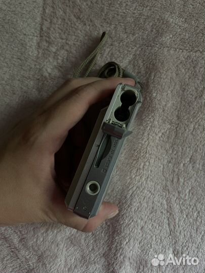 Компактный фотоаппарат