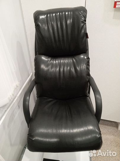 Педикюрное кресло