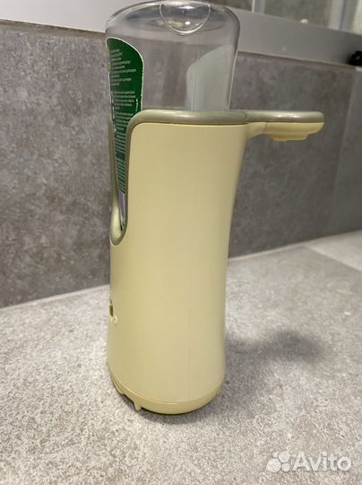 Автоматический дозатор мыла