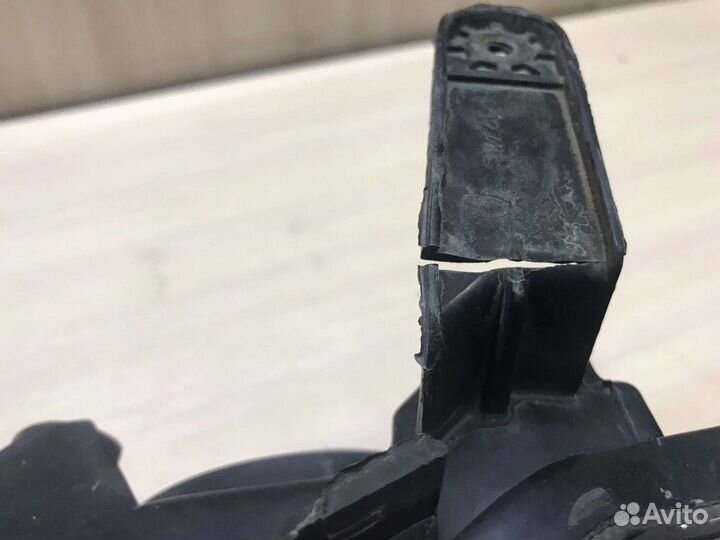 Фара левая mitsubishi outlander 1