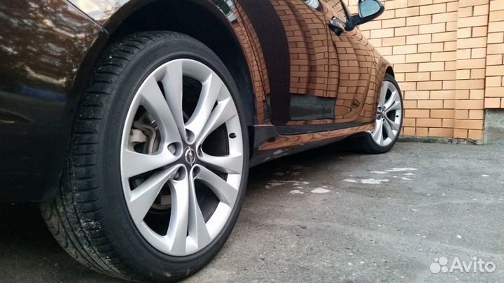 Накладки на пороги opel insignia