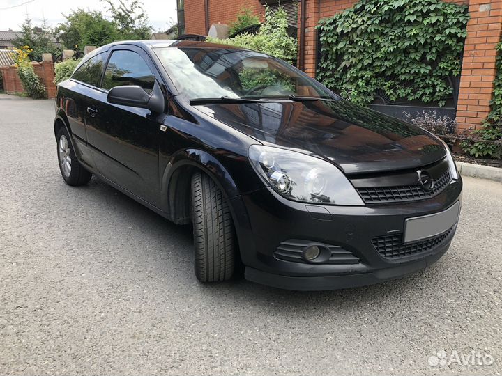 Opel Astra GTC, 2008