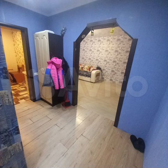 2-к. квартира, 51 м², 1/3 эт.