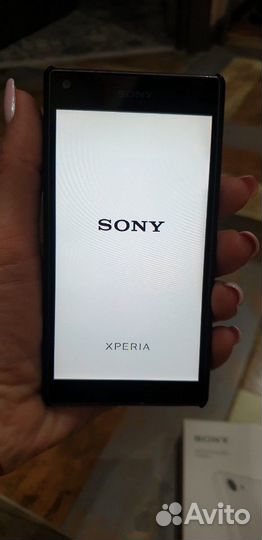 Sony Xperia Z5 Compact, 2/32 ГБ