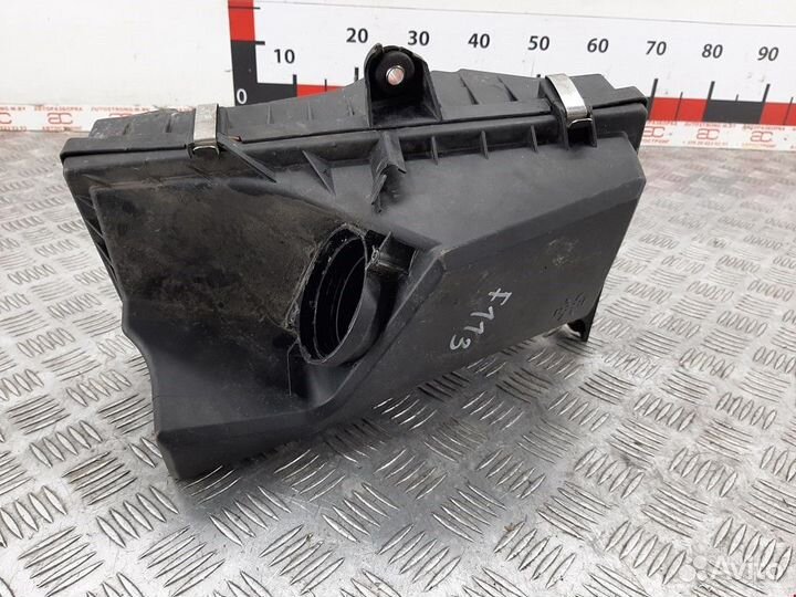 Корпус воздушного фильтра Volvo S40 рест. 2004