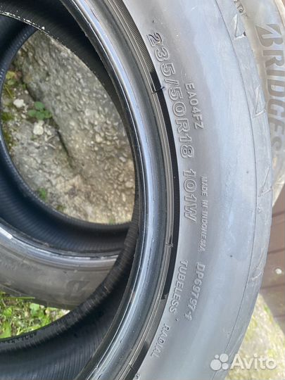 Bridgestone Potenza Adrenalin RE004 235/50 R18