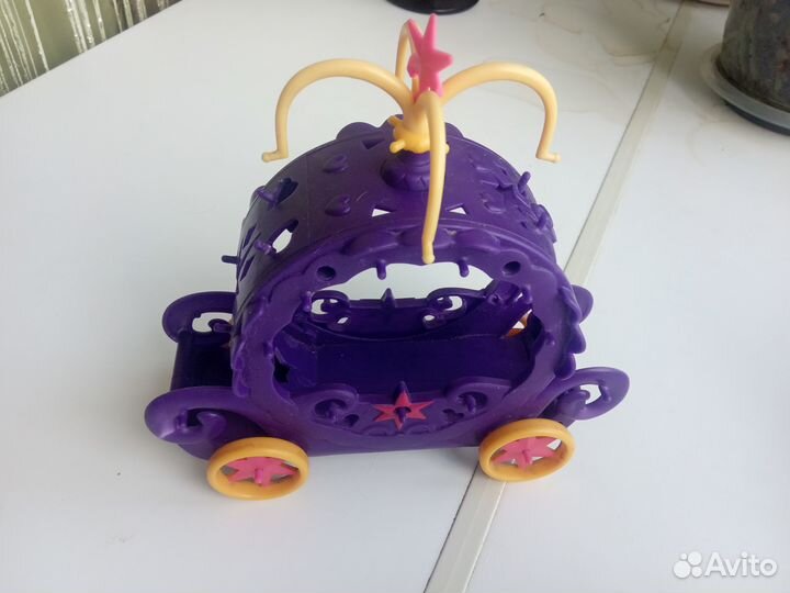 Карета для кукол и лошадки