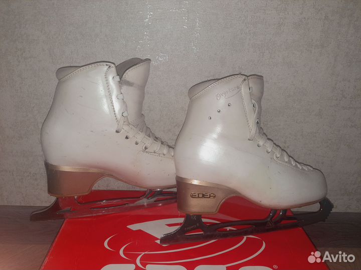 Фигурные коньки edea overture 225