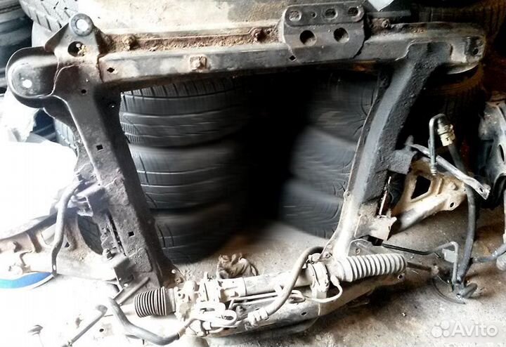 Цена за пустую Renault Kangoo Балка двигателя