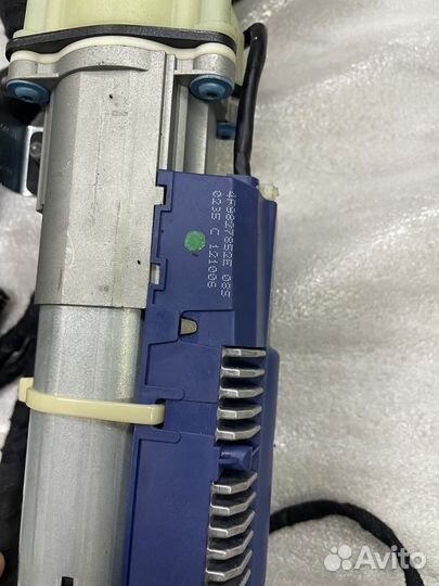 Механизм доводчика багажника Ауди А6 С6 Авант