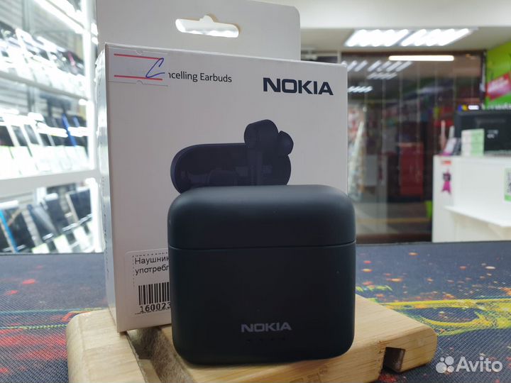 Беспроводные наушники Nokia