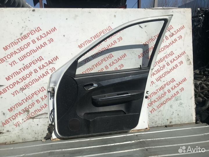 Дверь передняя правая Лифан Бриз 520
