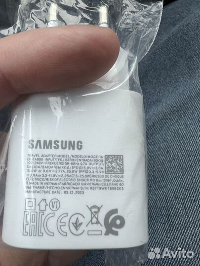 Сетевое зарядное устройство Samsung