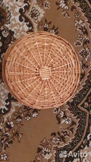 Корзина плетеная большая