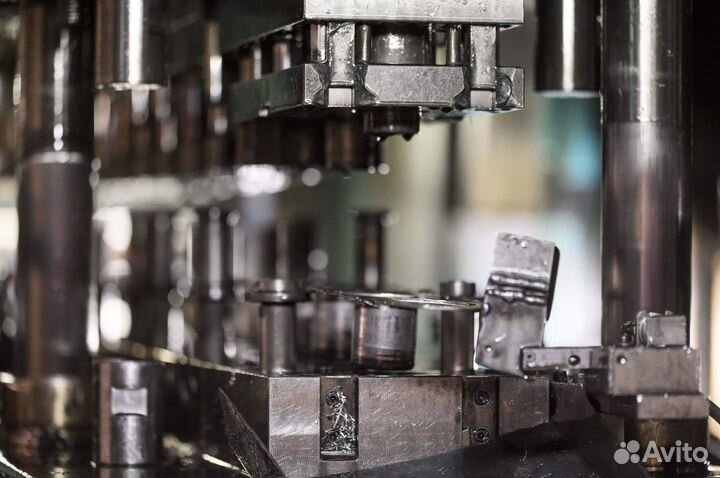 Штамповщик вахта