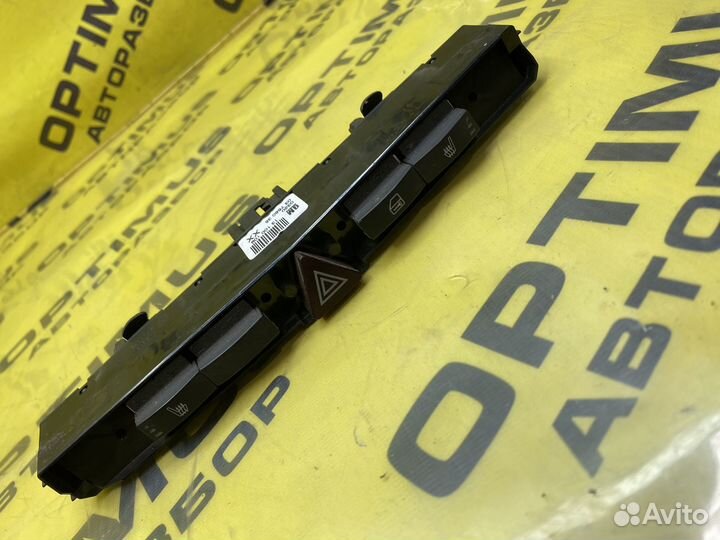 Блок кнопок Opel Astra H 13100109