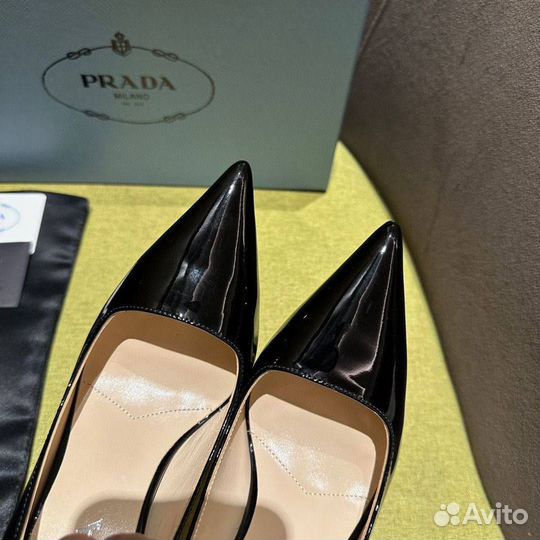 Туфли женские Prada