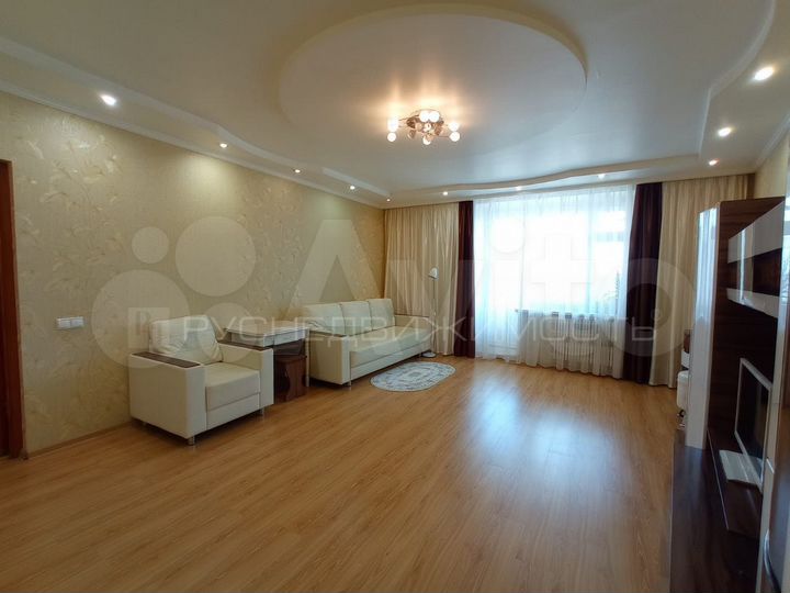 4-к. квартира, 107,6 м², 7/9 эт.