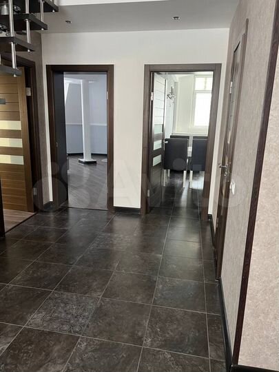 2-к. квартира, 72,7 м², 5/5 эт.