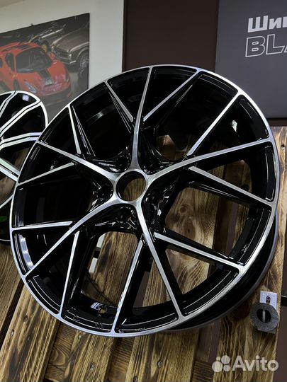 Replay 8x18/5x108 ET42,5 D63,3 V125 BKF