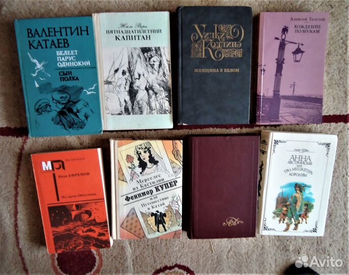 Продам книги