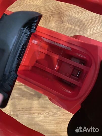 Машина толокар с ручкой