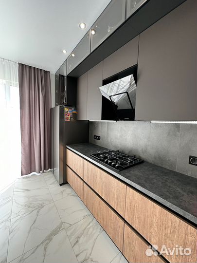 Кухня под потолок из мдф на заказ