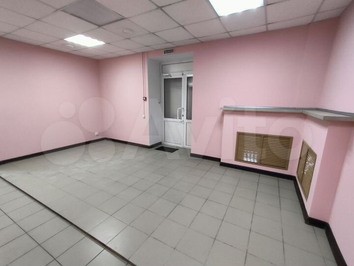 Торговая площадь, 70 м²