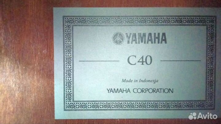 Классическая гитара Yamaha c40
