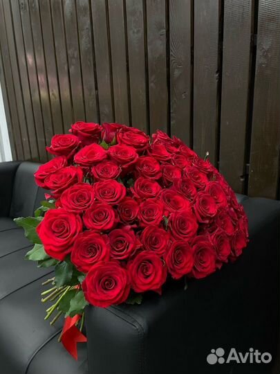 Букет из 51 красной розы