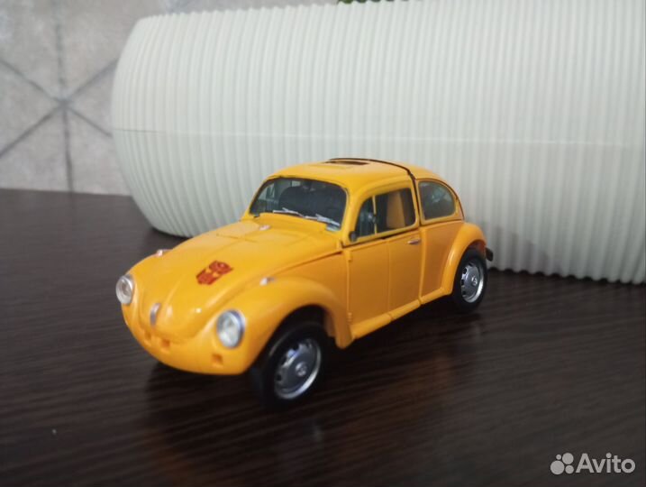 Трансформер Бамблби