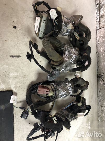 Проводка двери Renault Logan 2