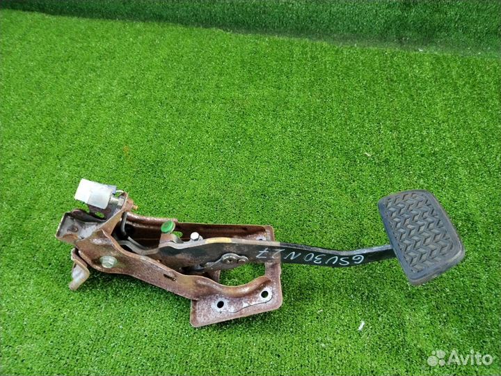 Педаль тормоза Toyota Harrier GSU30 2GR-FE