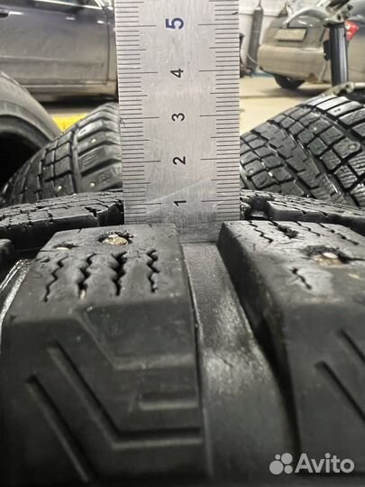 Dunlop SP Winter Ice 01 225/55 R18
