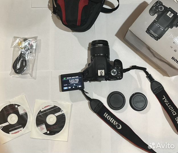 Зеркальная камера Canon EOS 600D