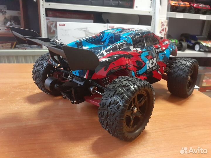 Remo Hobby sevor 1661UPG, 35 км/ч, 4wd, фары