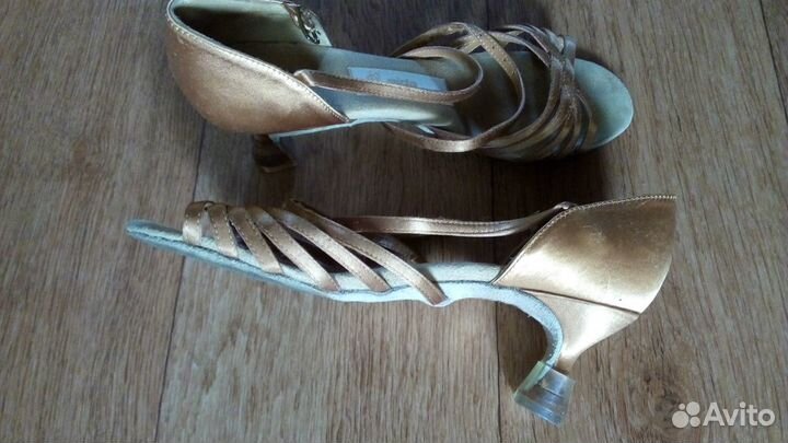 Туфли для бальных танцев латина
