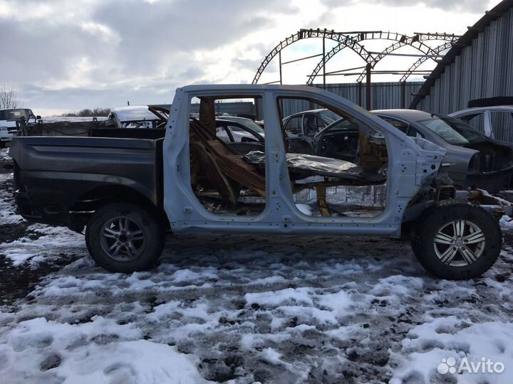 Рама Ssang Yong Action Sport