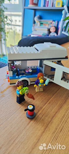 Lego city 60283 Отпуск в доме на колёсах