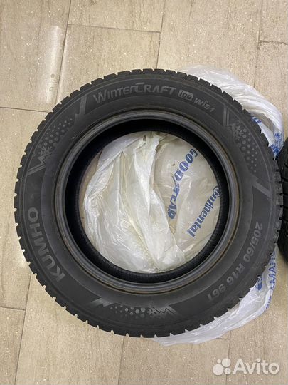 Kumho WinterCraft Ice Wi51 205/60 R16