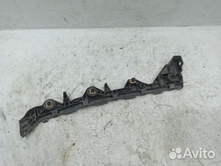 Направляющая бампера заднего