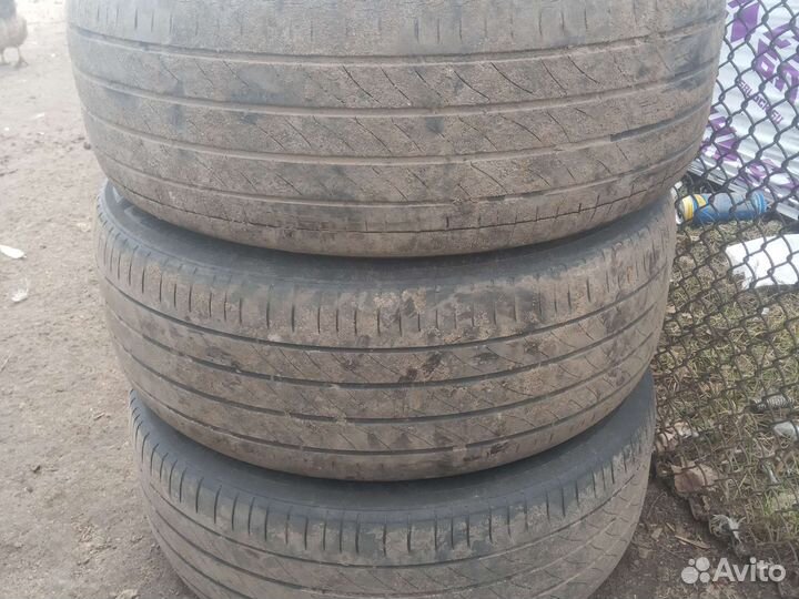 Michelin CrossClimate 255/55 R16 204V