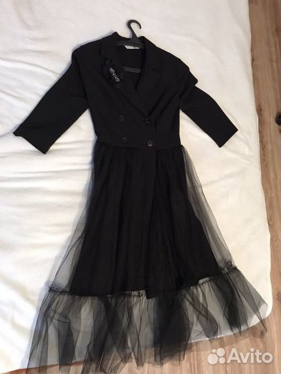 Черное платье
