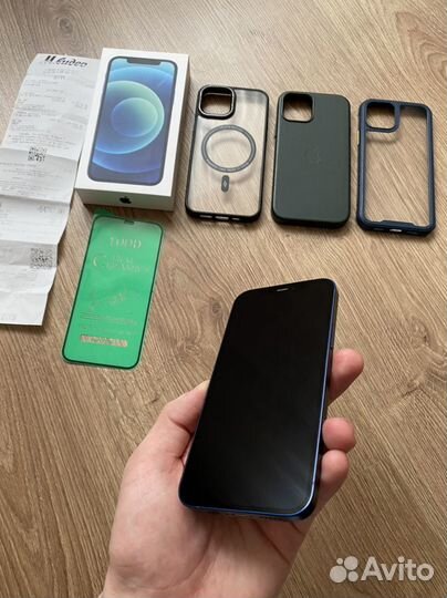 iPhone 12, 64 ГБ