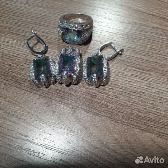 Комплект из серебра